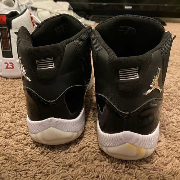 Jordan 11 - Picture 6 of 8